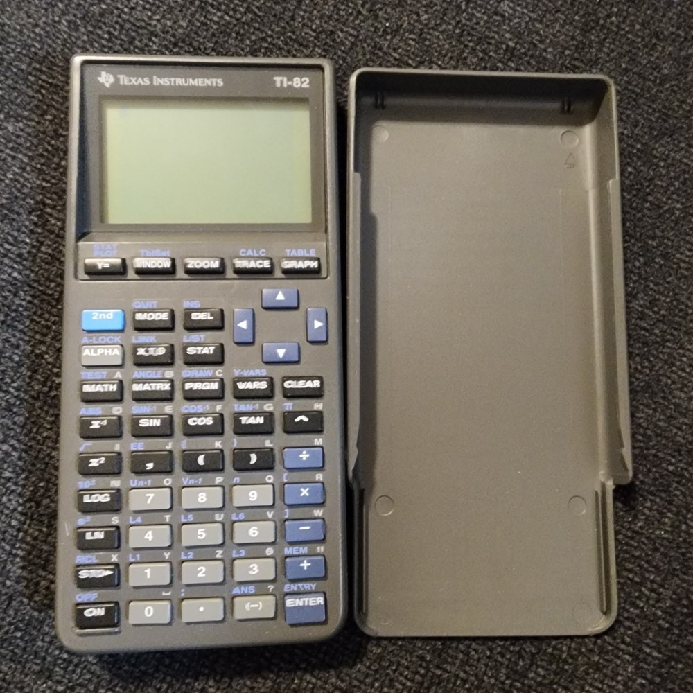Texas Instruments TI-82 Graphing Calculator with‎ cover - Tested & Working